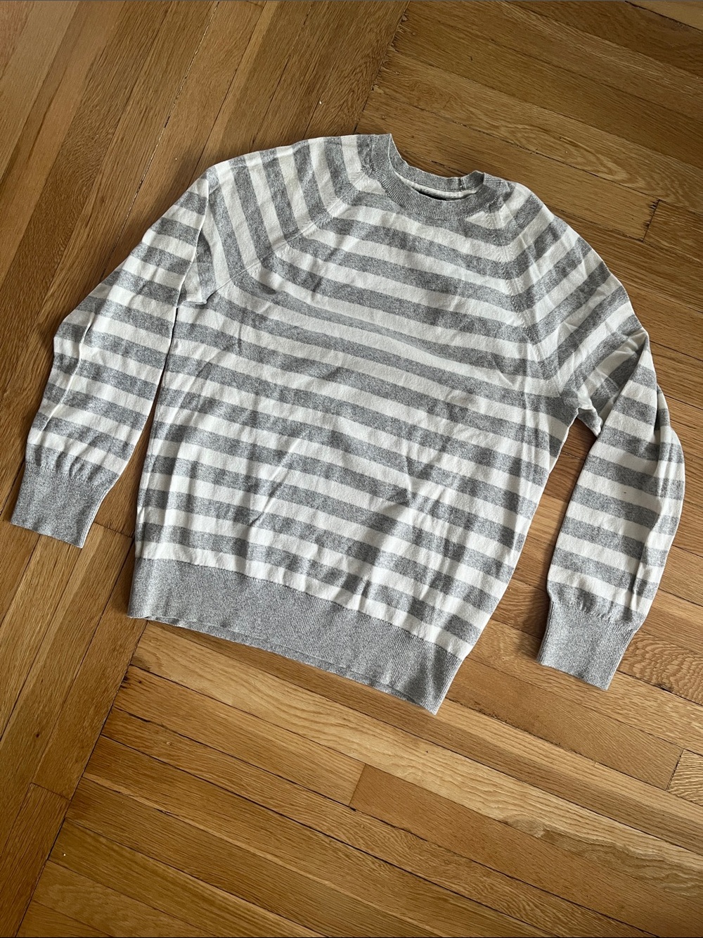 Banana Republic Gray & White Striped Crewneck Pullover